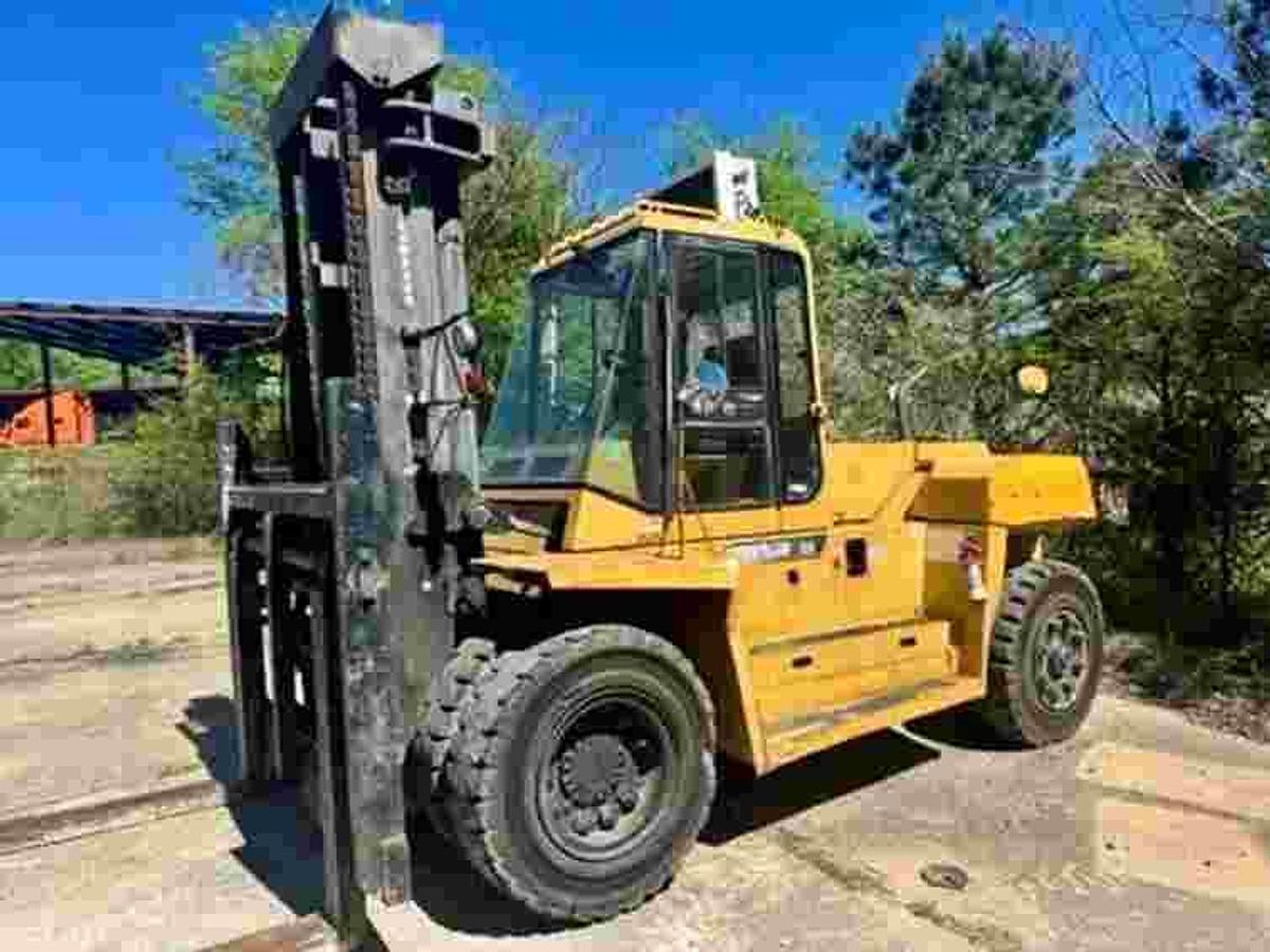 Used 2007 Cat DP150