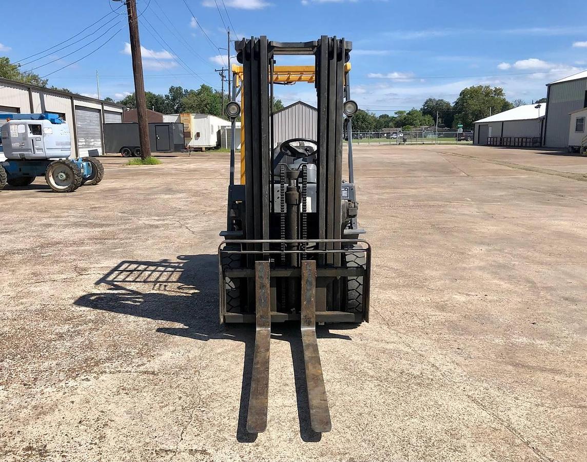 Used 1998 TCM FG20N5T