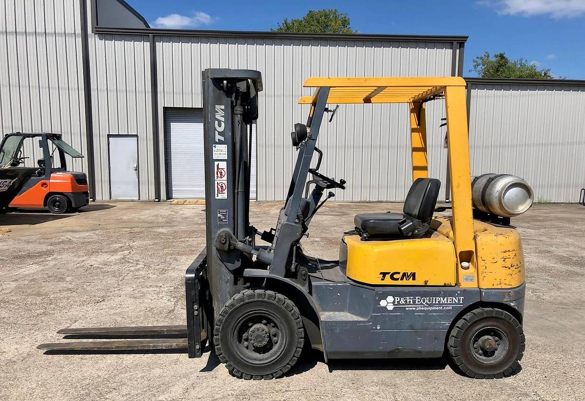 Used 1998 TCM FG20N5T