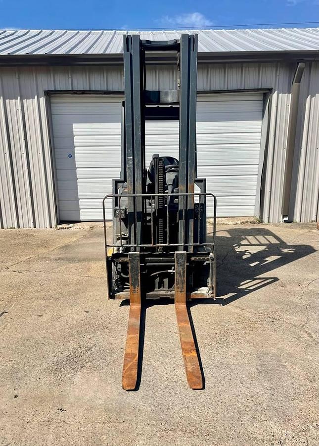 Used 2016 Cat EP3000