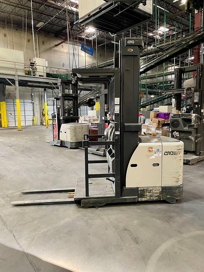 Used 2012 Crown SP3520-30