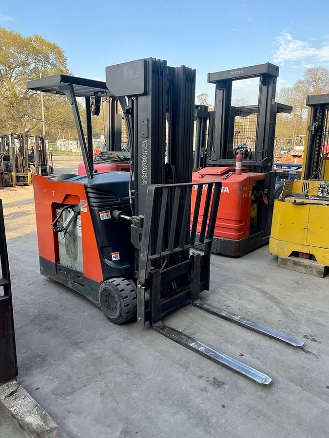 Used 2013 Toyota 7BNCU20