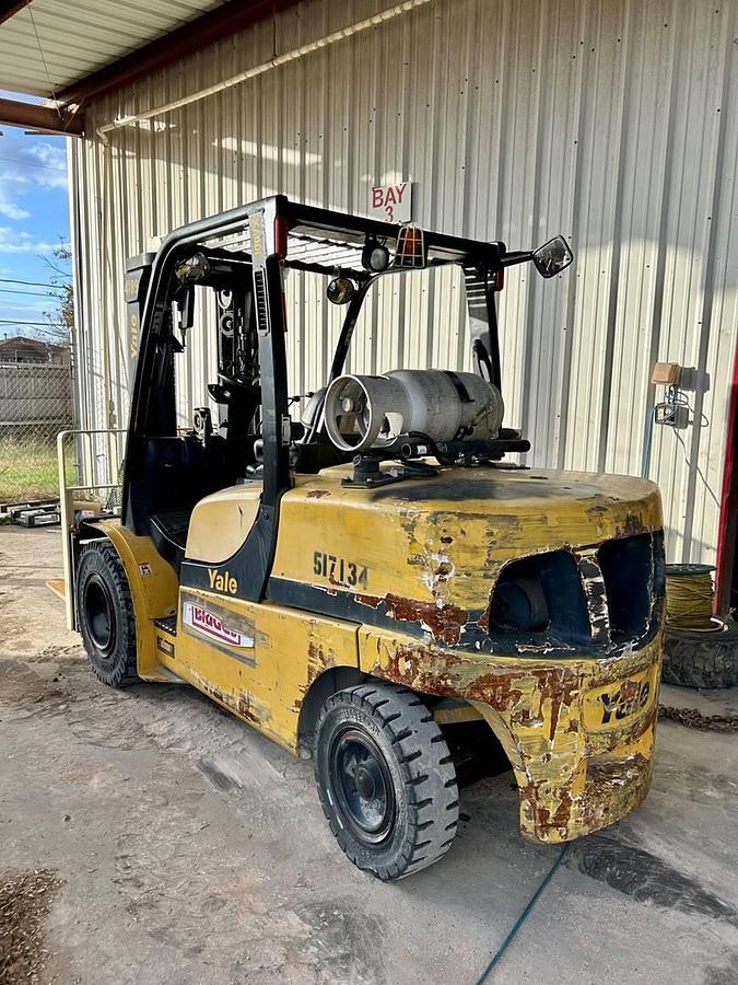 Used 2012 Yale GLP100VX