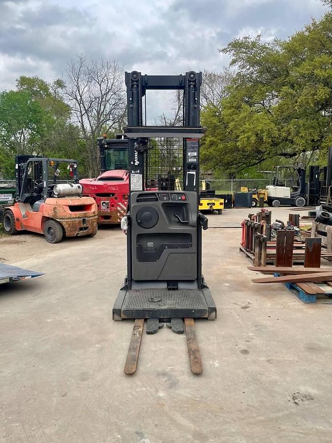 Used 2016 Raymond 550-OPC30TT