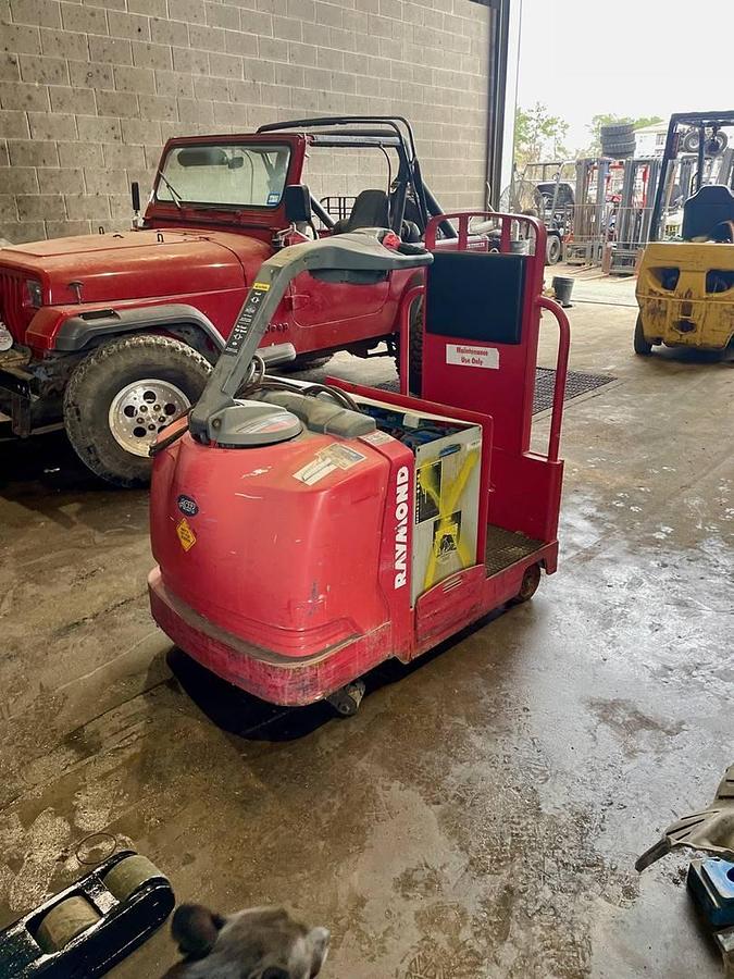 Tow Tractors