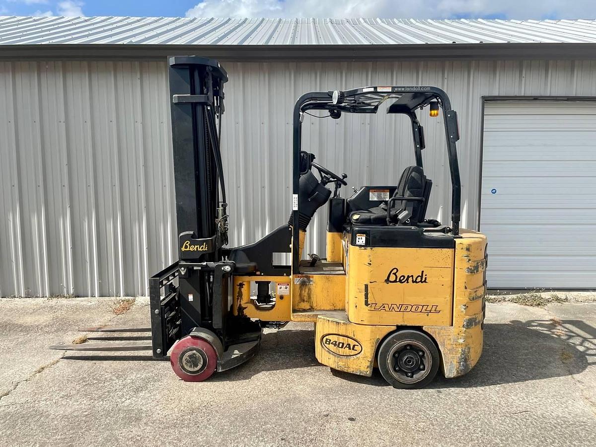 Used 2011 Bendi B40/48E180D