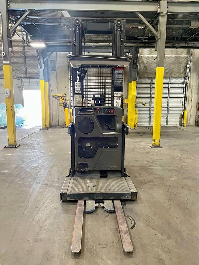 Used 2016 Raymond 550-OPC30TT