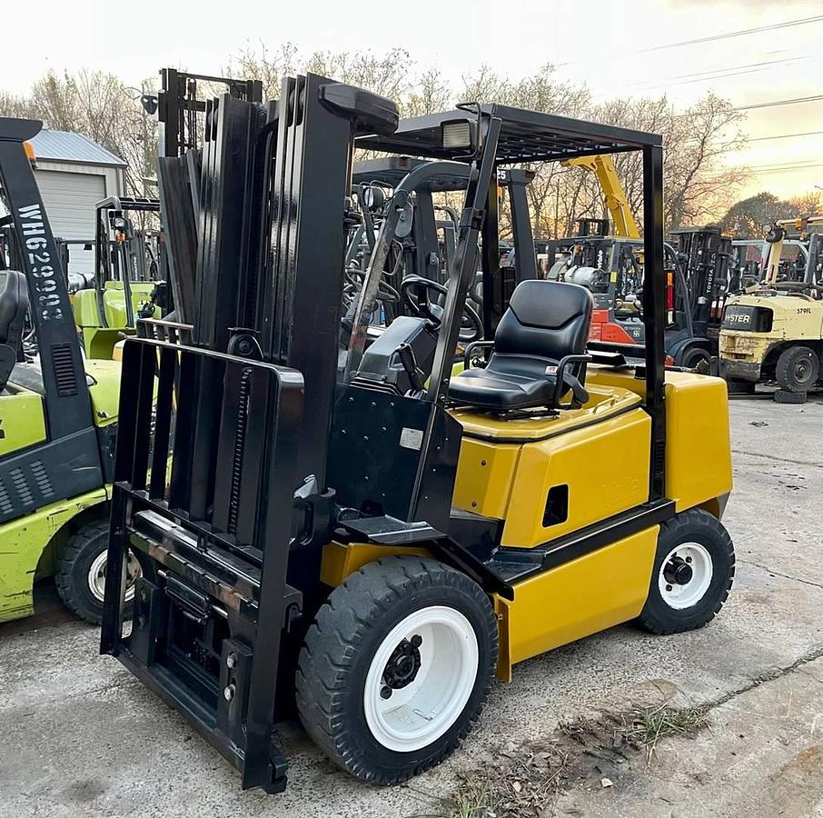 Used 2000 Yale GTP060TG