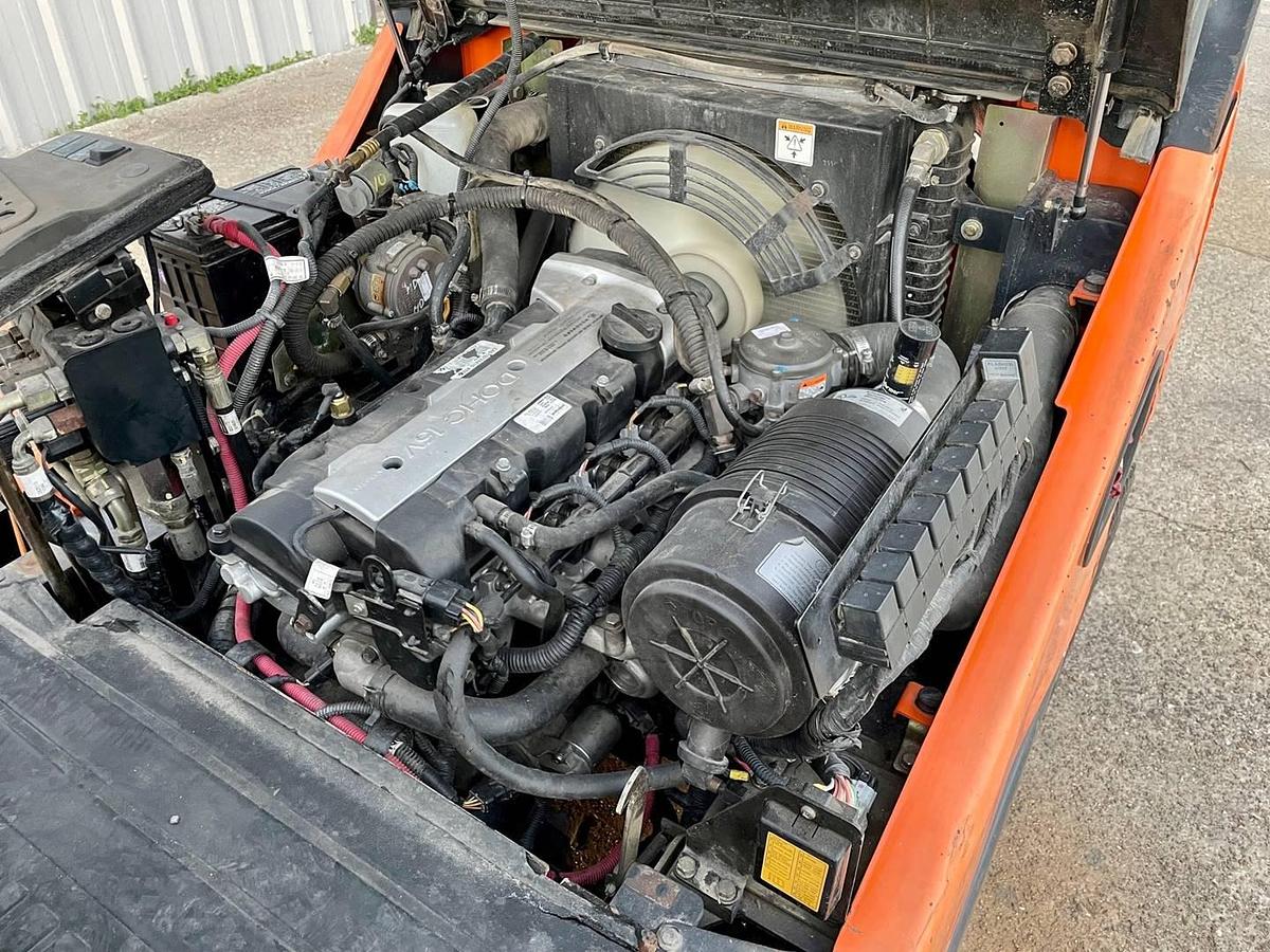 Used 2010 Doosan G25E-5