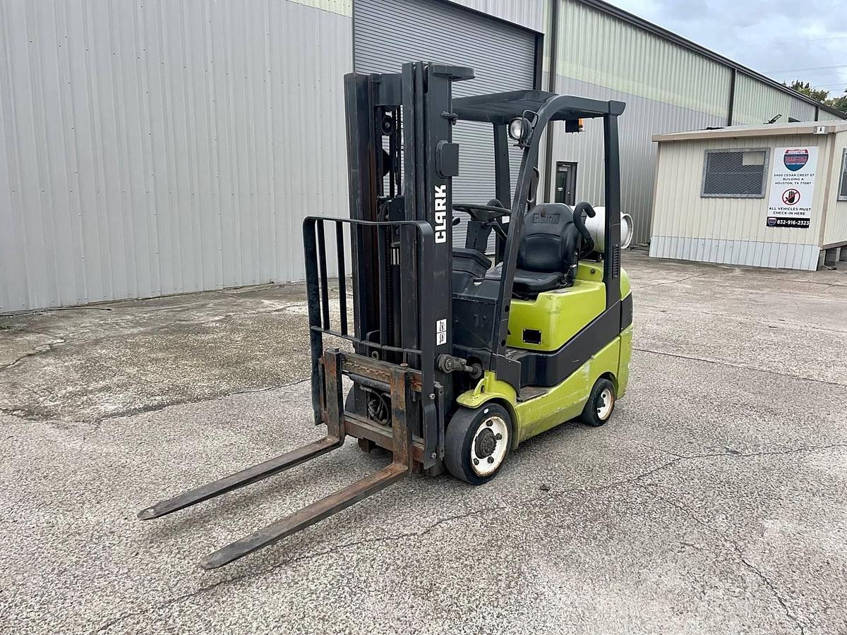 Used 2011 Clark C20SCL