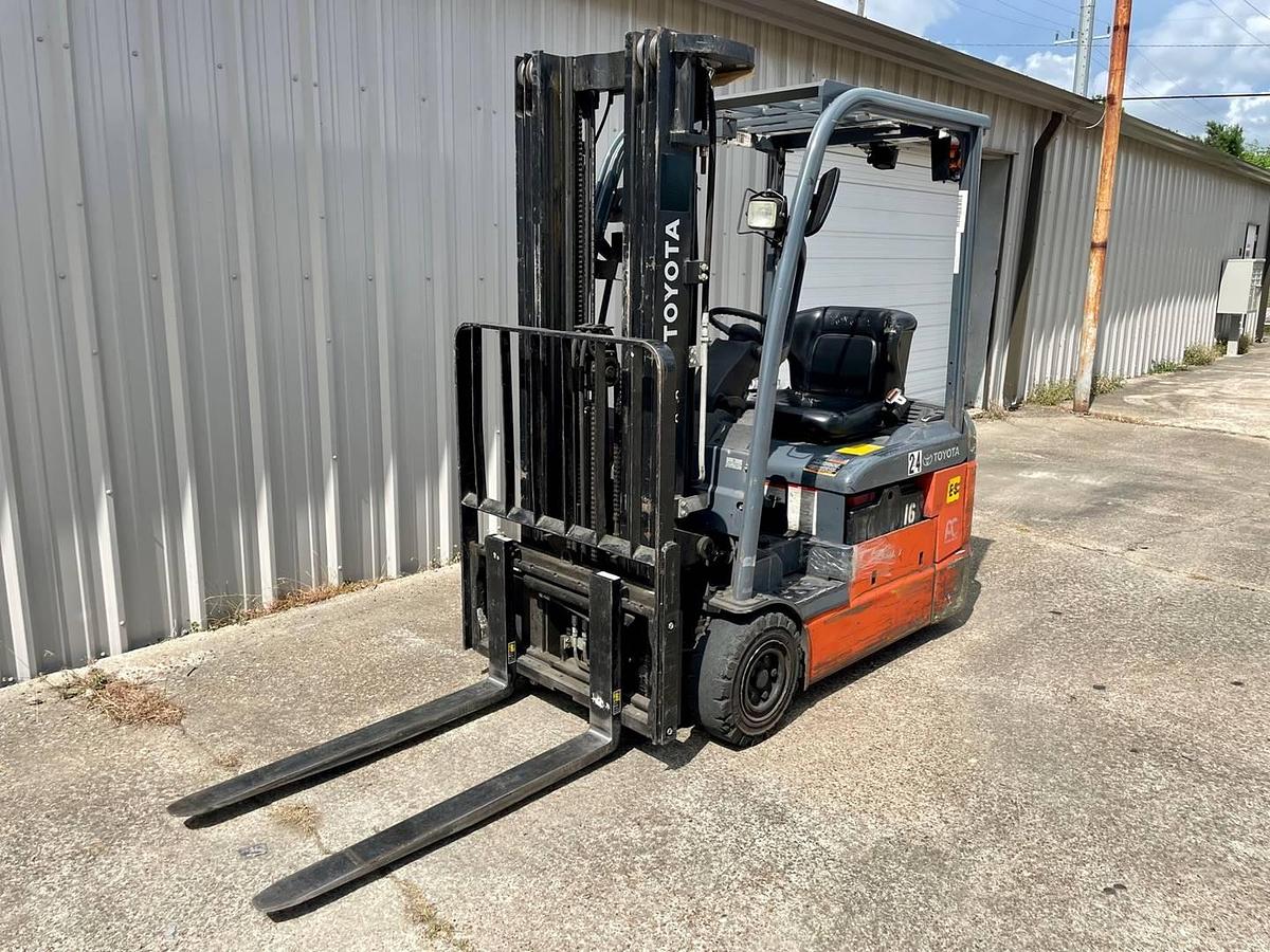 Used 2016 Toyota 8FBE18U