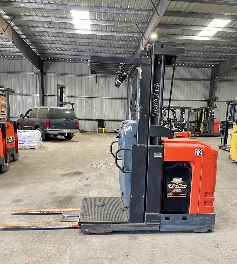 Used 2016 Toyota 7BPUE15