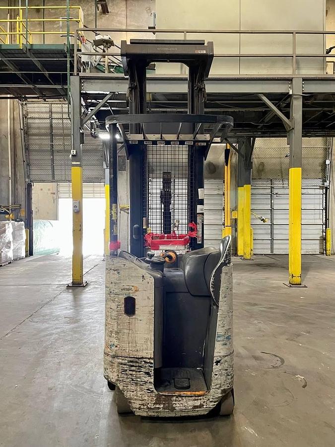 Used 2012 Crown RR5725-45