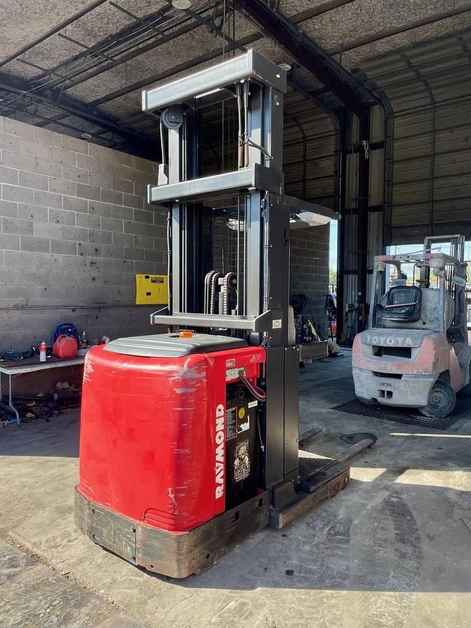 Used 2016 Raymond 550-OPC30TT