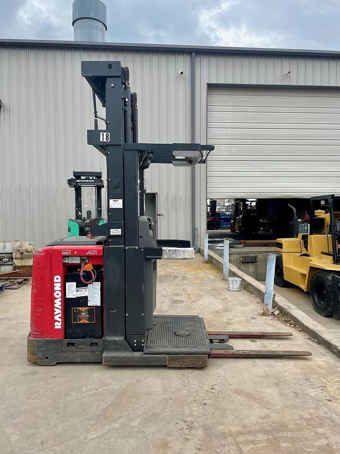 Used 2016 Raymond 550-OPC30TT