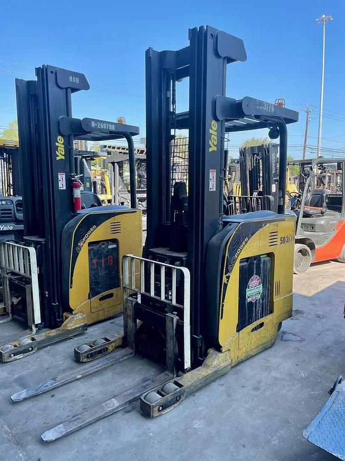 Used 2011 Yale NR045EA