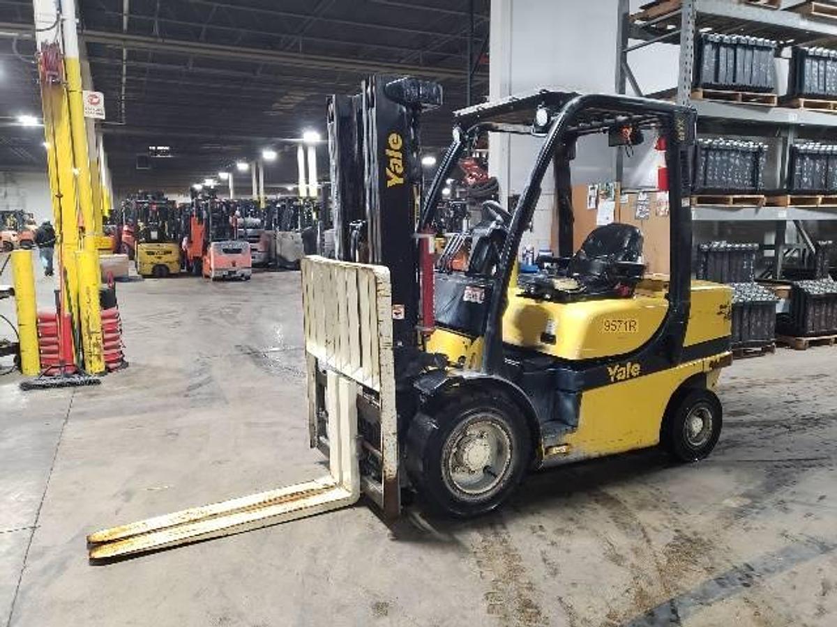 Used 2017 Yale GDP060VX