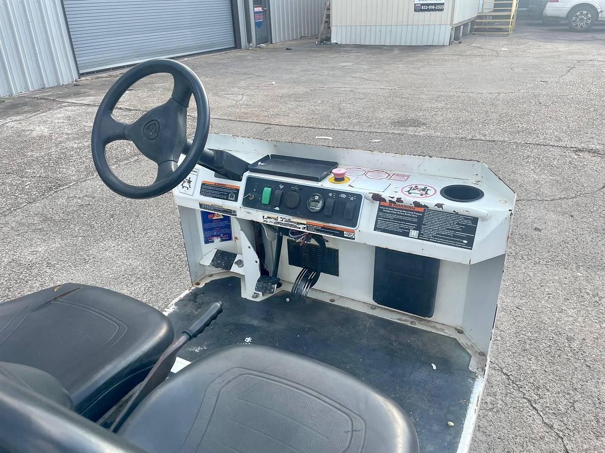 Used 2017 Taylor Dunn Bigfoot
