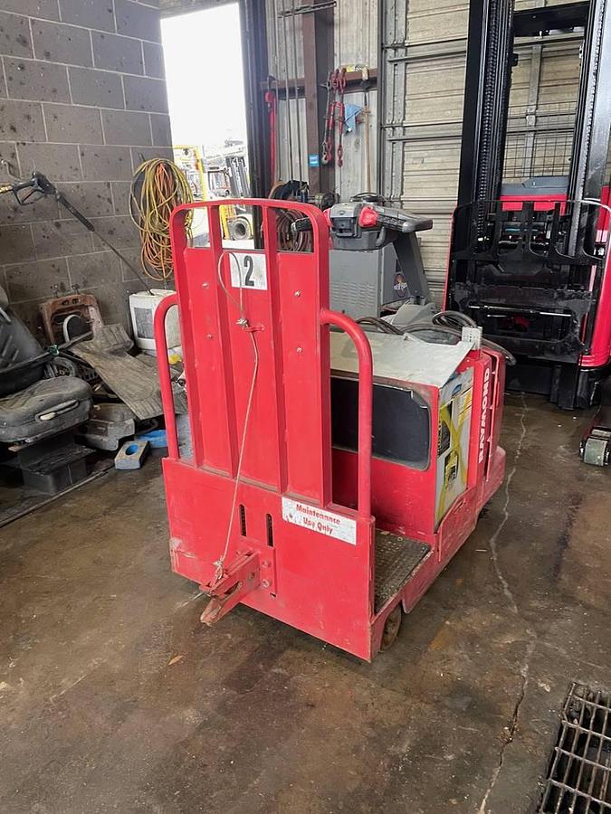 Used 2007 Raymond 8600