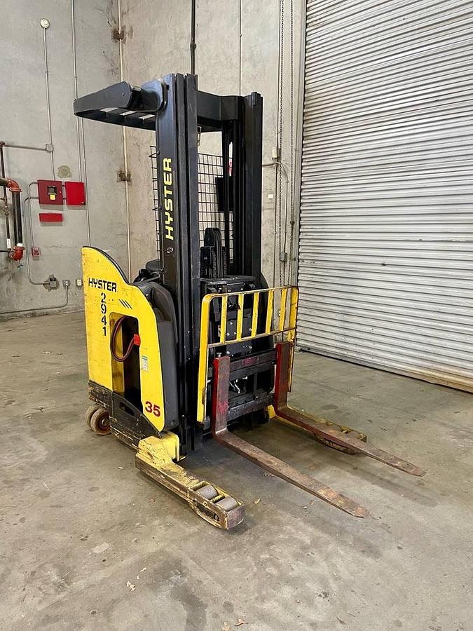 Used 2012 Hyster N35ZRS