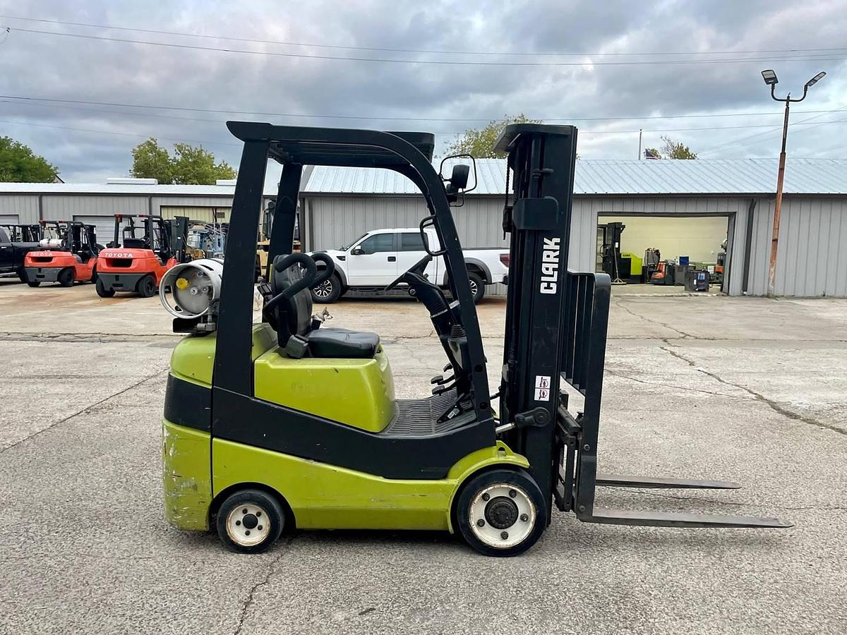 Used 2011 Clark C20SCL