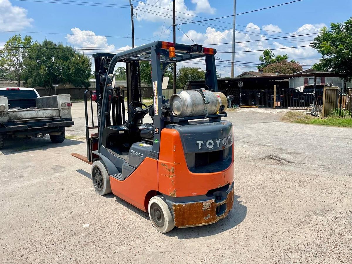 Used 2016 Toyota 8FGCU25