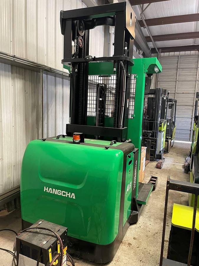 2024 Hangcha CJD13