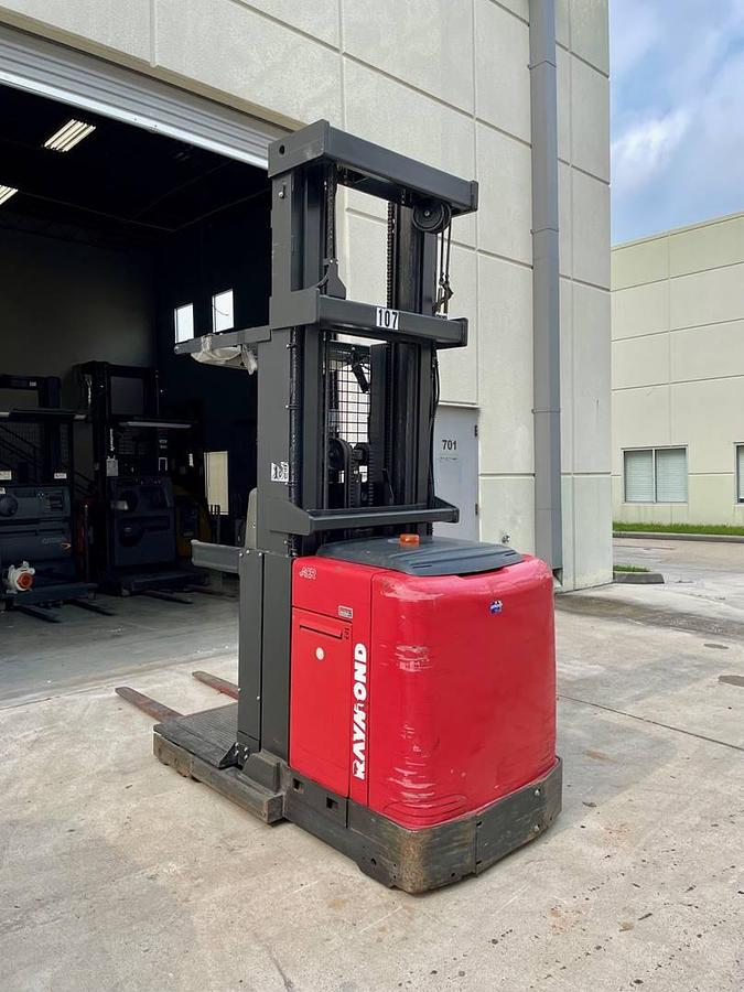 Used 2016 Raymond 550-OPC30TT