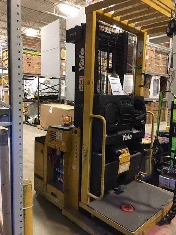 Used 2008 Yale OSO30EC