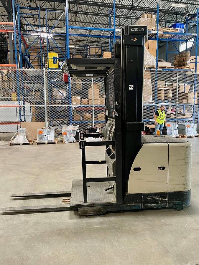 Used 2012 Crown SP3520-30