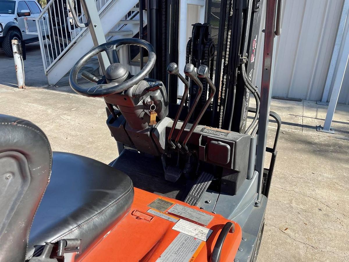 Used 2005 Toyota 7FBEU15
