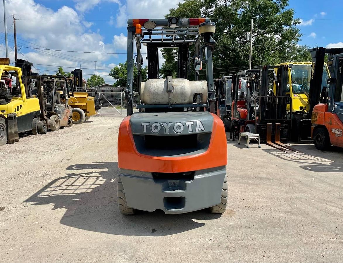 Used 2014 Toyota 8FGU30