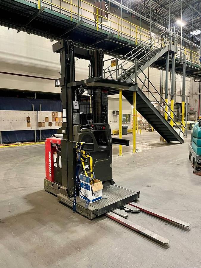Used 2016 Raymond 550-OPC30TT