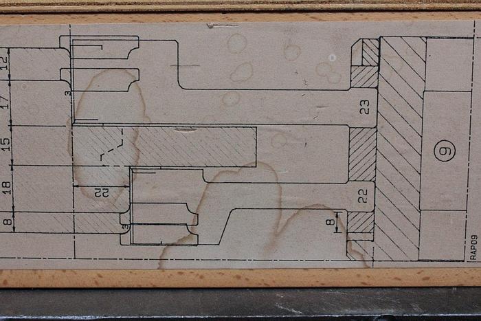 Used Gruppo utensili serramento usato