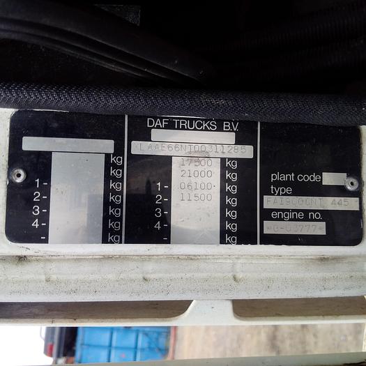 Usado 1988 DAF 1900 ATI curtainsider truck.