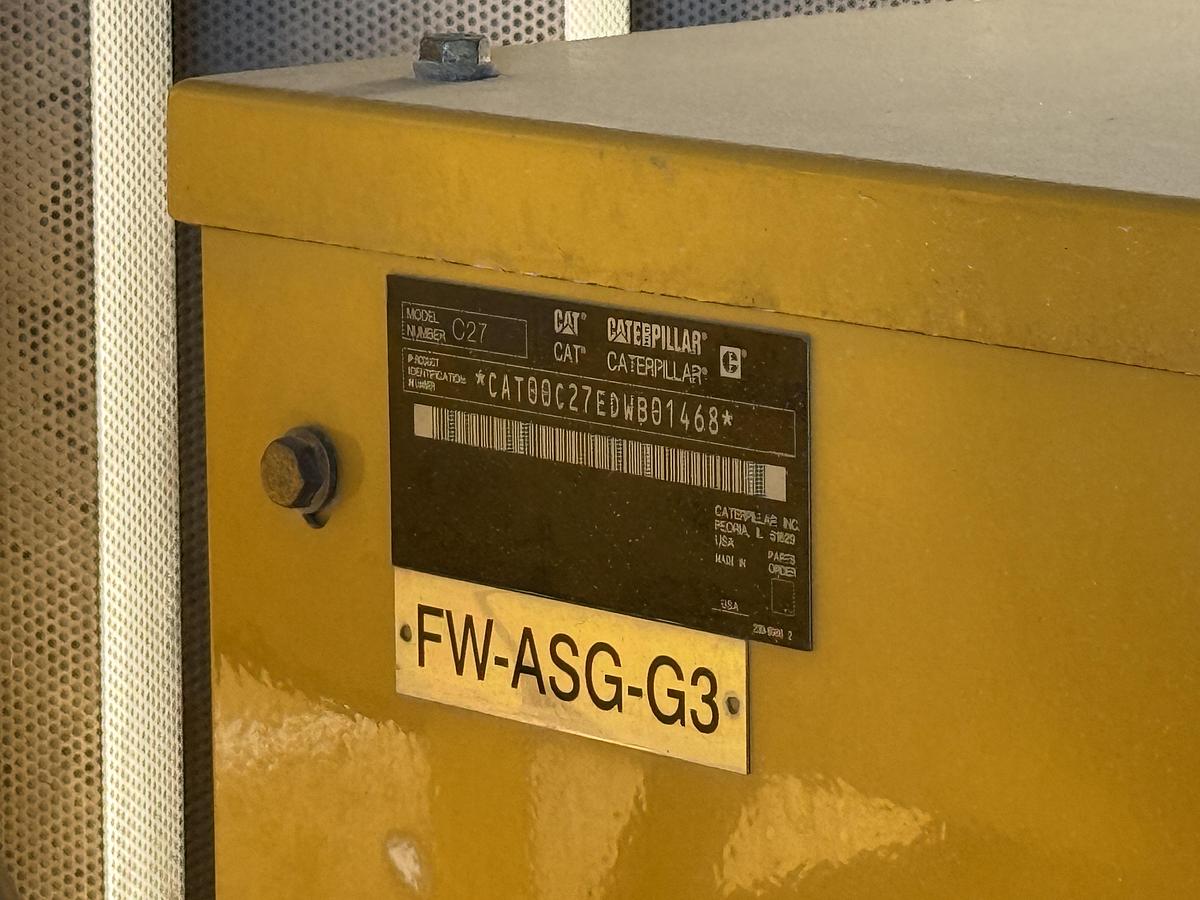 Used 2009 Caterpillar C27 Diesel Generator