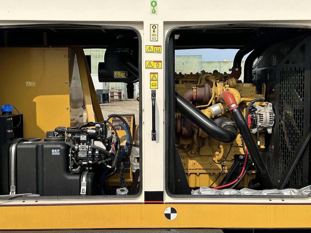 Used 2019 CATERPILLAR XQ230 MOBILE DIESEL GENERATOR