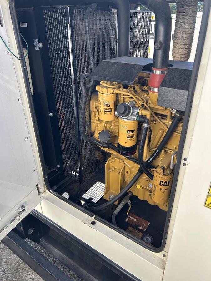 Used 2011 CATERPILLAR XQ175 MOBILE DIESEL GENERATOR