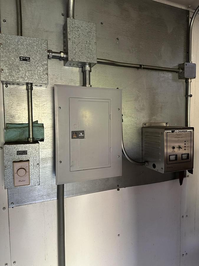 Used 750KW CATERPILLAR 3412 DIESEL GENERATOR