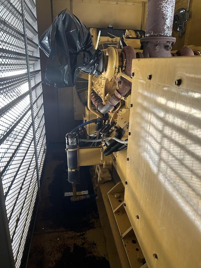 Used 1997 CATERPILLAR 3412 STATIONARY DIESEL GENERATOR