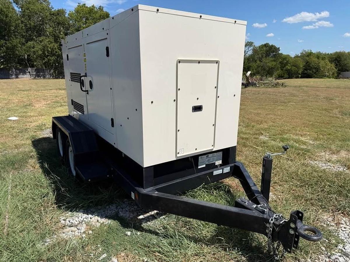 Used 2021 Caterpillar XQ125 Diesel Generator