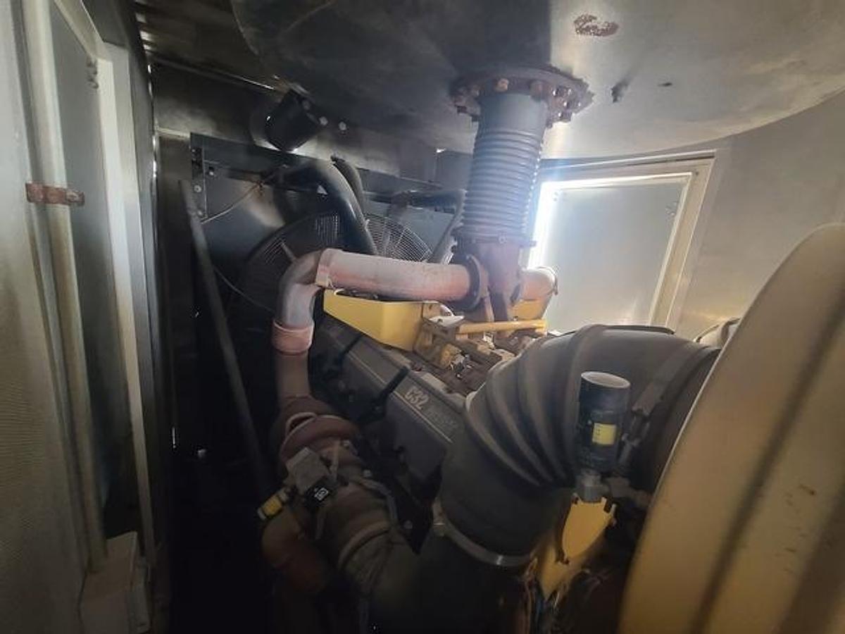 Used 2006 Caterpillar C32 Diesel Generator