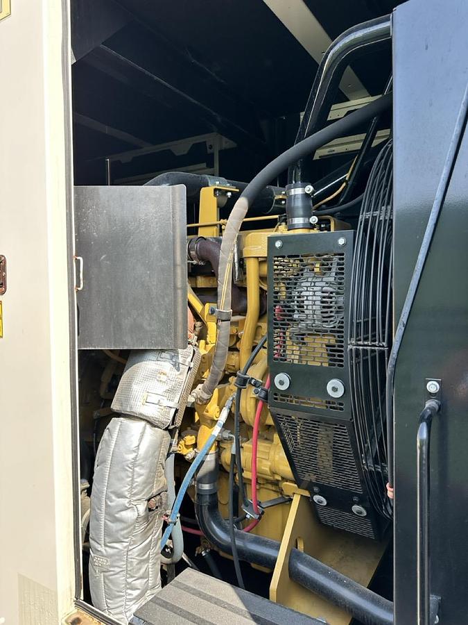 Used 2019 CATERPILLAR XQ425 MOBILE DIESEL GENERATOR