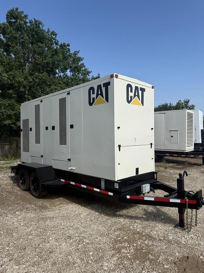 Used 2005 CATERPILLAR XQ400 MOBILE DIESEL GENERATOR