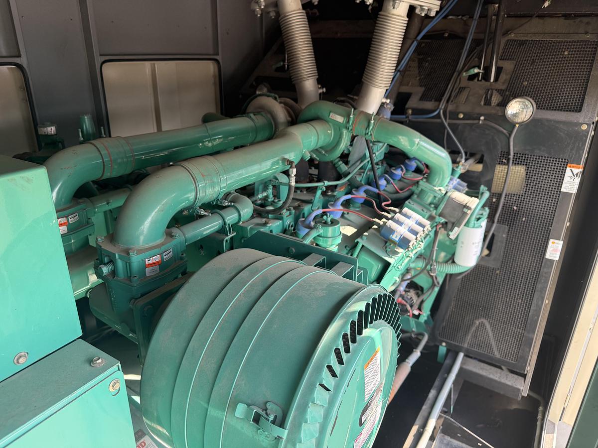 Used 2015 CUMMINS 500GFGB STATIONARY GENERATOR