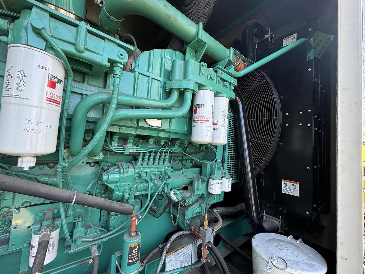 Used 1000KW CUMMINS DQFAD DIESEL GENERATOR