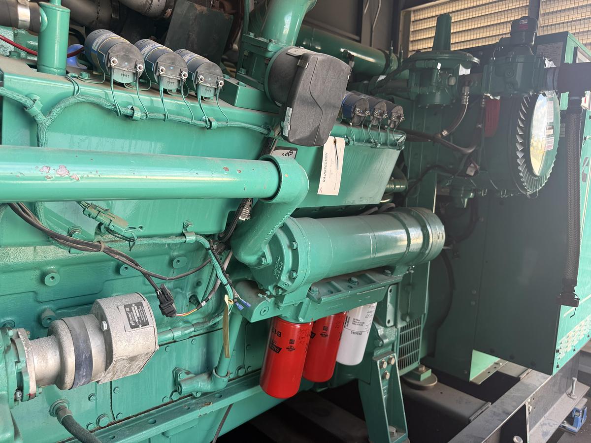 Used 2015 CUMMINS 500GFGB STATIONARY GENERATOR
