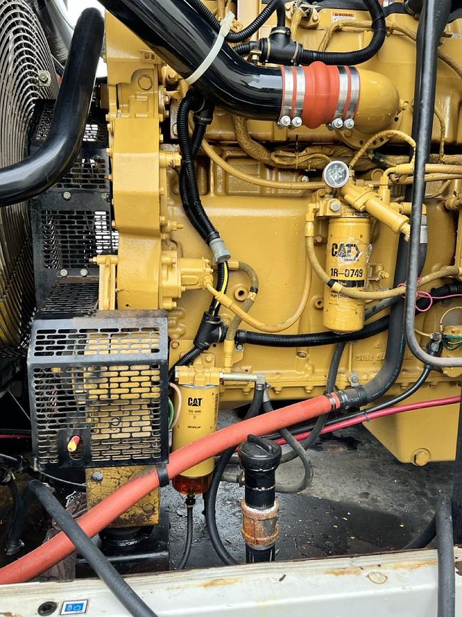 Used 2002 CATERPILLAR XQ300 MOBILE DIESEL GENERATOR