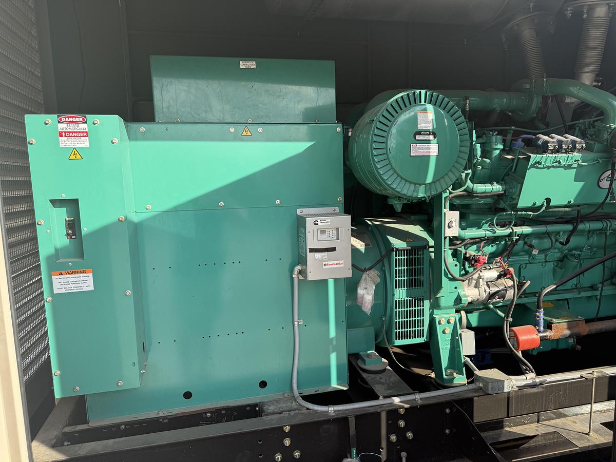 Used 2015 CUMMINS 500GFGB STATIONARY GENERATOR