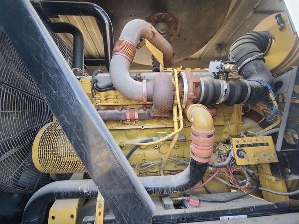 Used 2006 Caterpillar C32 Diesel Generator
